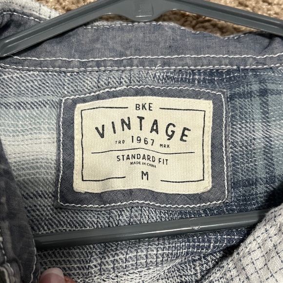 BKE Vintage Bluish-gray and White Flannel Plaid Men's Shirt - Picture 4 of 4